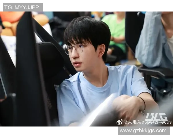 和平精英评论：BLG战队在控制策略上的成功与失误分析